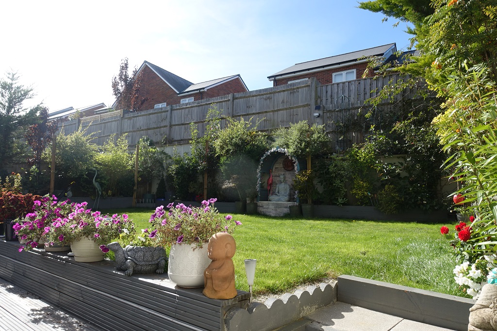 Rear Garden A.JPG